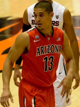 Nick Johnson (basketball)