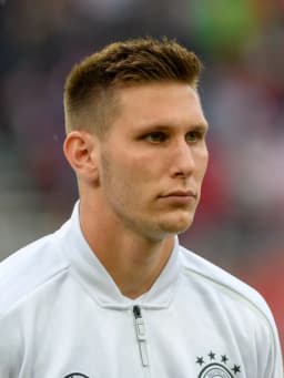 Niklas Süle