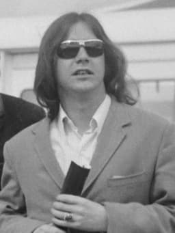 Phil May (singer)