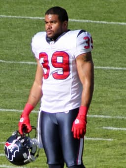 Quintin Demps