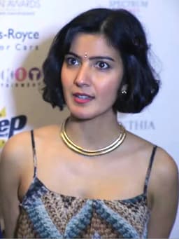 Rakhee Thakrar