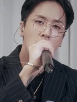Ravi (rapper)