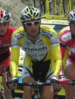 Ricardo Serrano (cyclist)