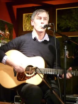 Robert Forster (musician)