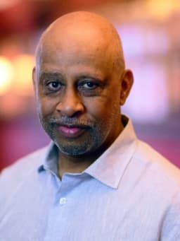 Ruben Santiago-Hudson