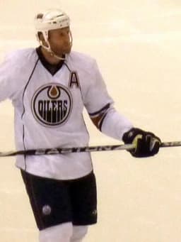 Ryan Whitney (ice hockey)