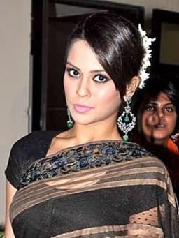 Sana Saeed