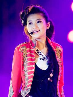 Selina Jen
