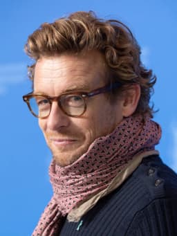 Simon Baker