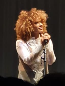 Starley (singer)
