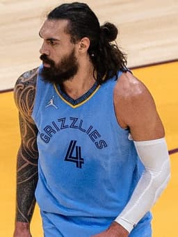 Steven Adams