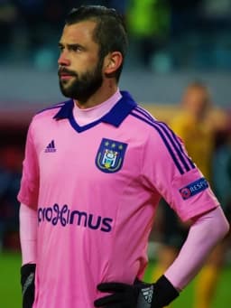 Steven Defour