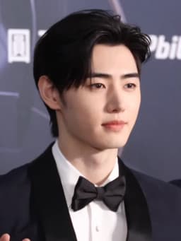 Sunghoon (singer, born 2002)