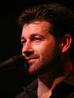 Tab Benoit