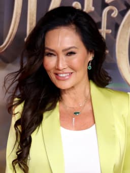 Tia Carrere