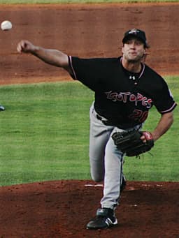 Tim Corcoran (pitcher)