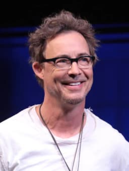 Tom Cavanagh