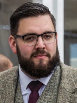 Tom Marshall (artist)