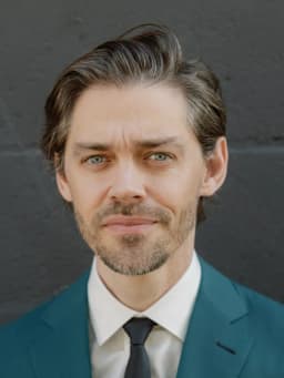 Tom Payne (actor)