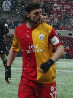 Tomáš Ujfaluši