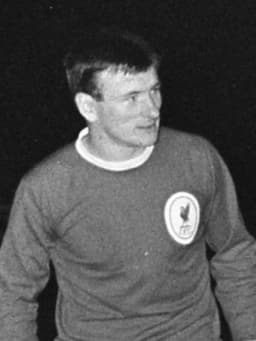 Tommy Smith (footballer, born 1945)