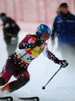 Veronika Velez-Zuzulová