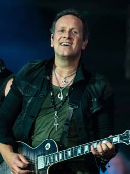 Vivian Campbell
