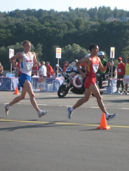 Wang Zhen (race walker)