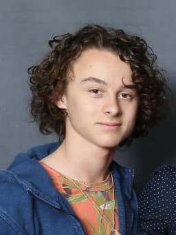 Wyatt Oleff