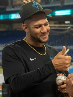 Yuli Gurriel