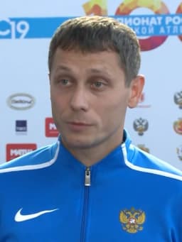 Yuriy Borzakovskiy