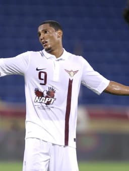 Adriano (footballer, born January 1982)