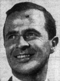 Dan Reeves (American football executive)