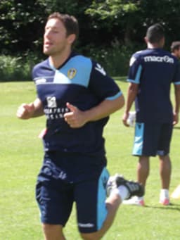 Michael Brown (footballer, born 1977)