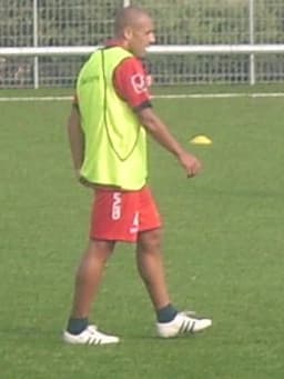 Sergio Almirón (footballer, born 1980)
