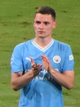 Sergio Gómez (footballer, born 2000)
